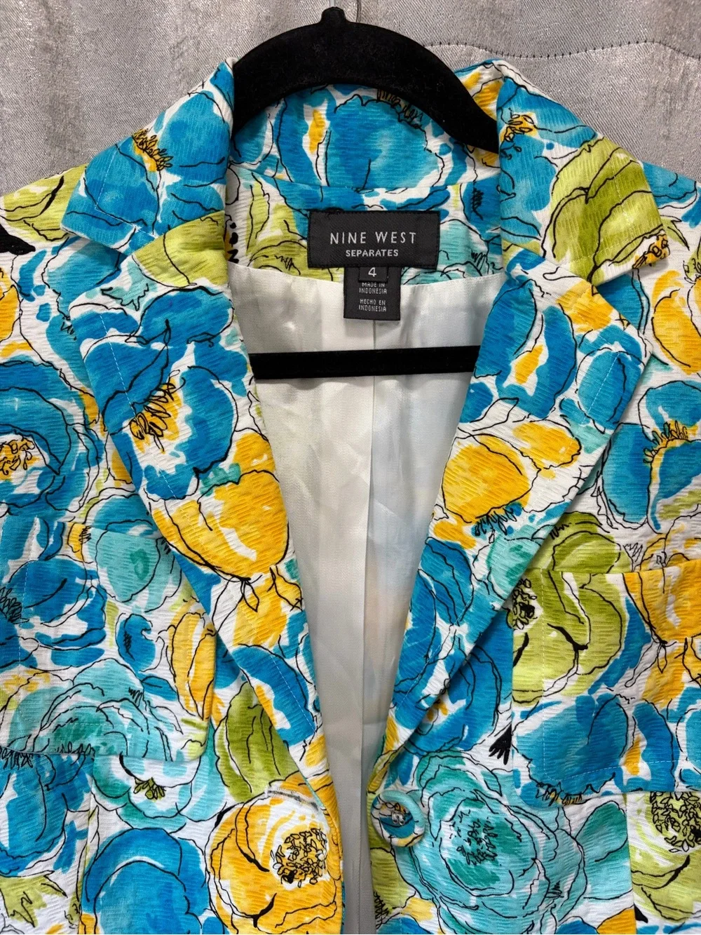 Nine West Bright Floral Quilted Jacket Blue, Yellow, Green 4 nwt